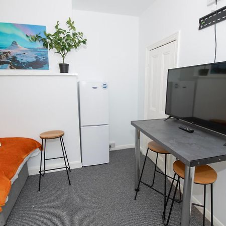 Versatile Cozy & Spacious Comfort Hull Apartments Kingston upon Hull Zewnętrze zdjęcie
