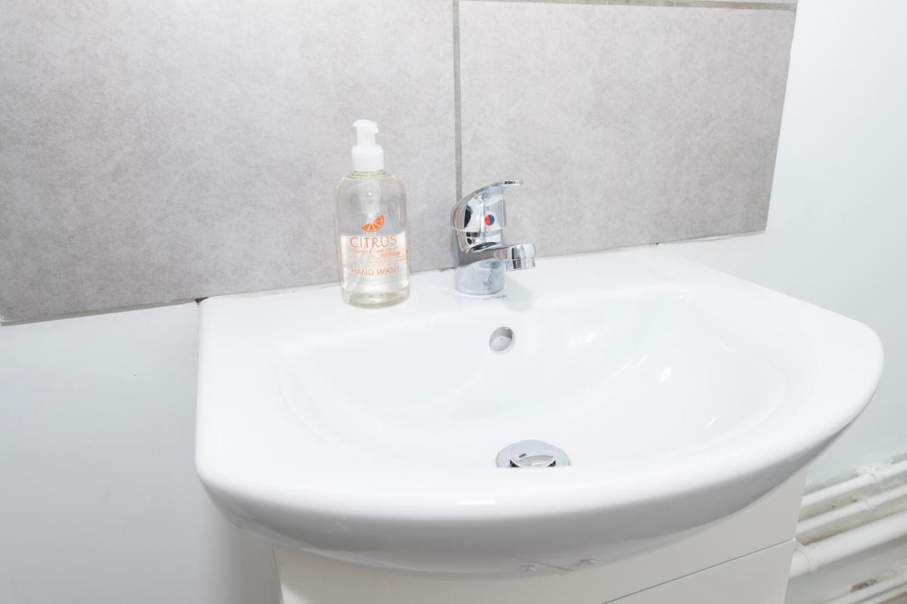 Versatile Cozy & Spacious Comfort Hull Apartments Kingston upon Hull Zewnętrze zdjęcie